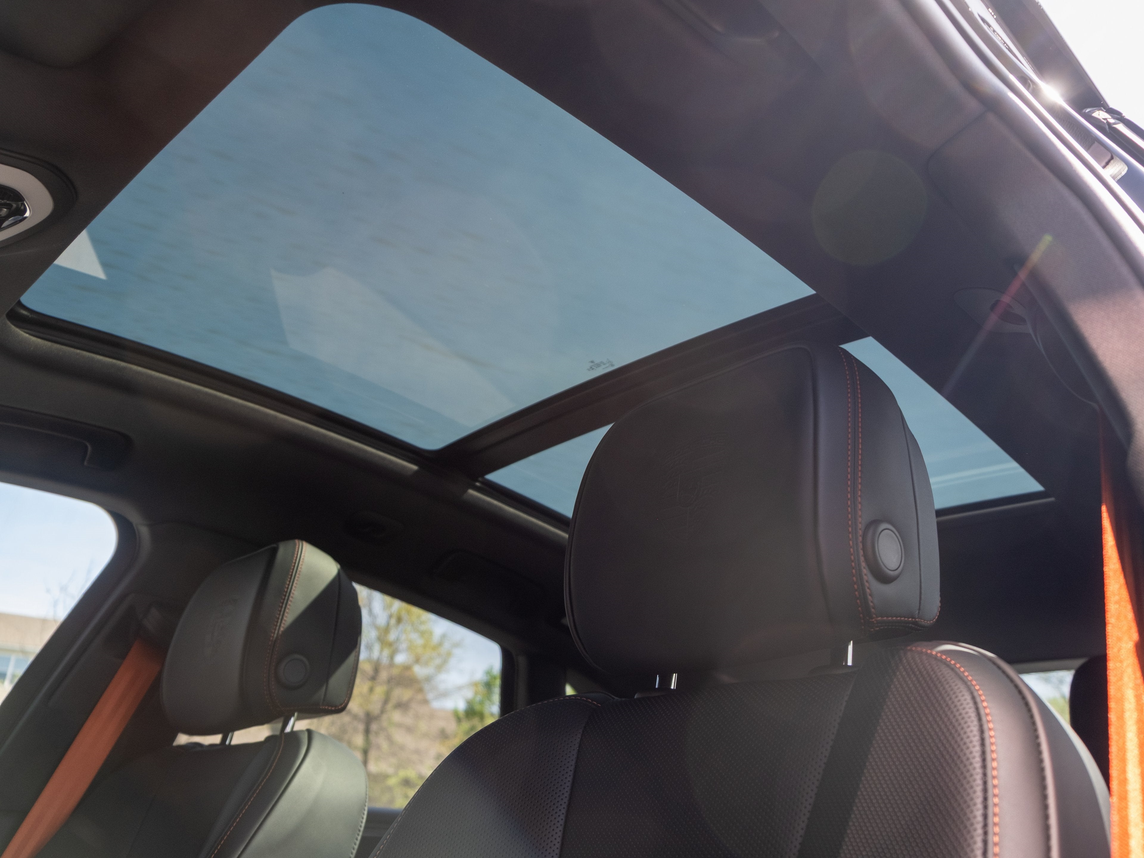 2025 Porsche Macan T