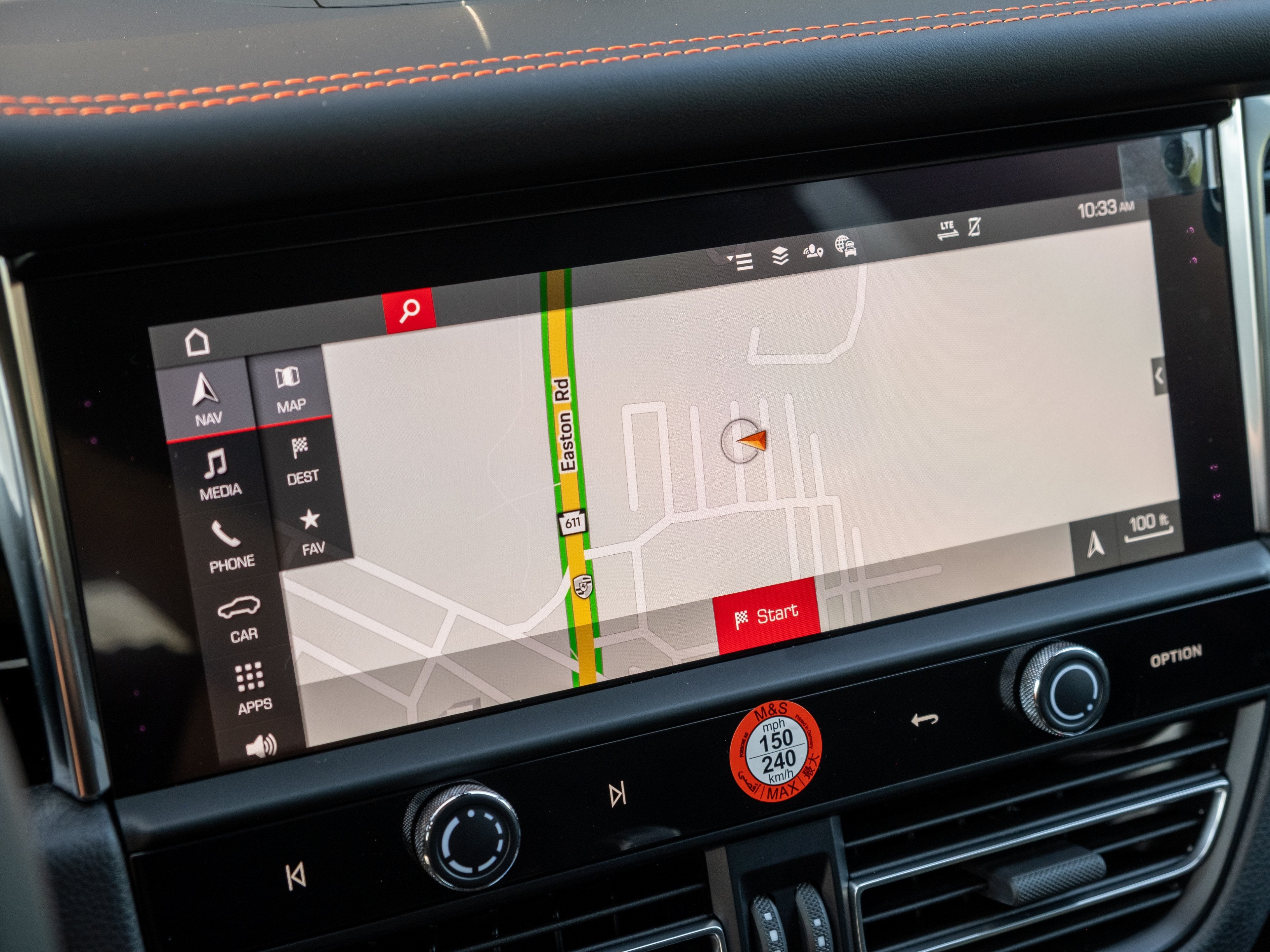 2025 Porsche Macan T