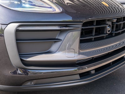 2025 Porsche Macan T