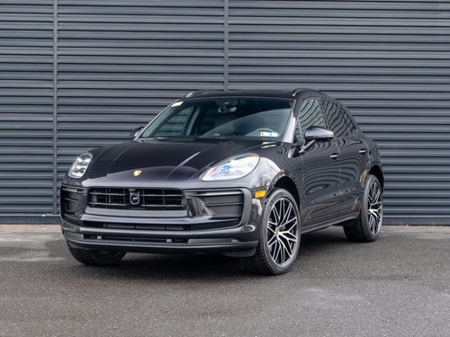 2026 Porsche Macan Base