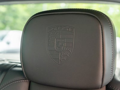 2026 Porsche Macan Base