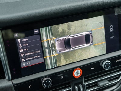 2023 Porsche Macan Base