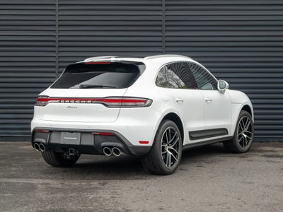 2023 Porsche Macan Base