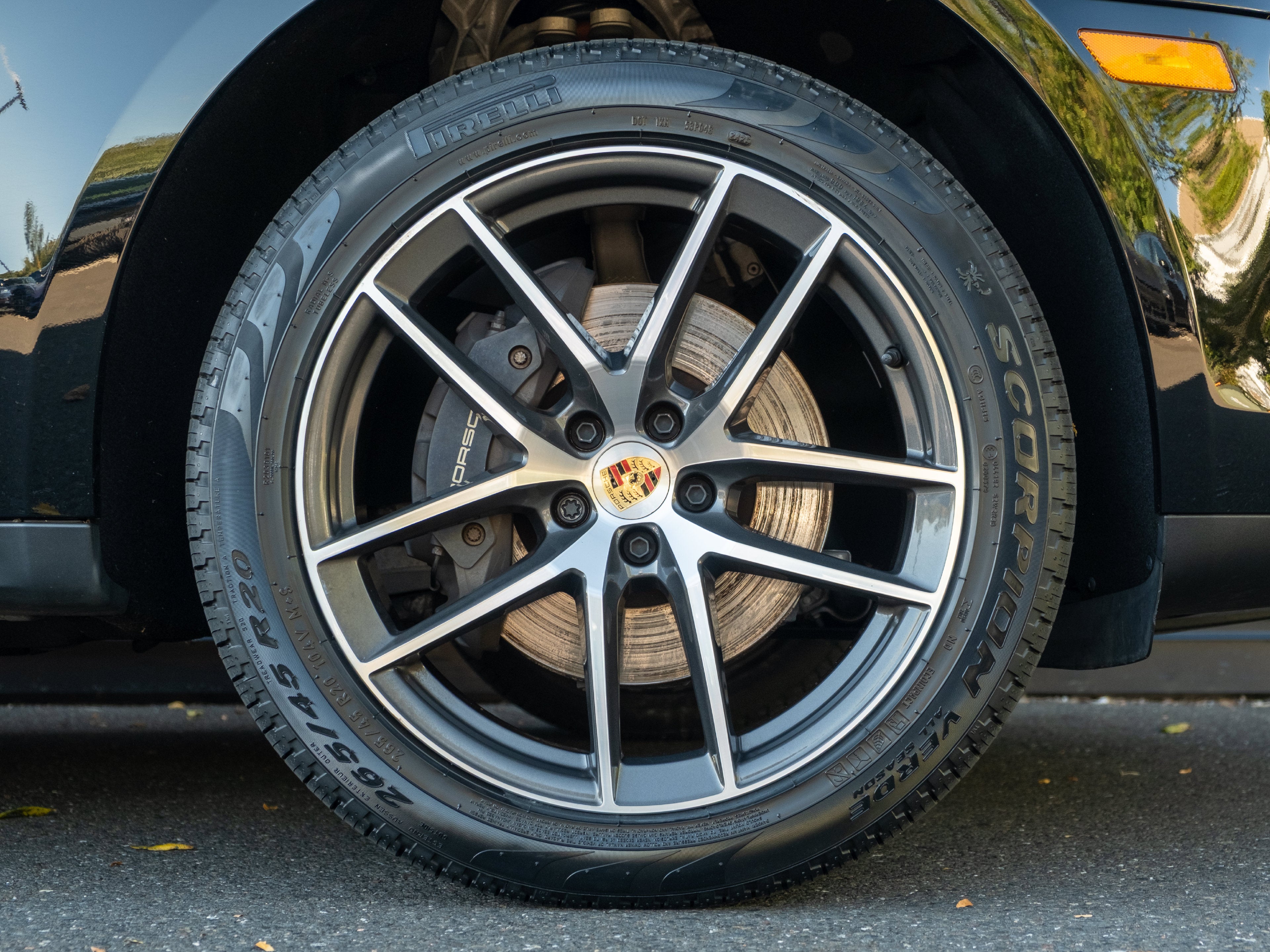 2024 Porsche Macan Base