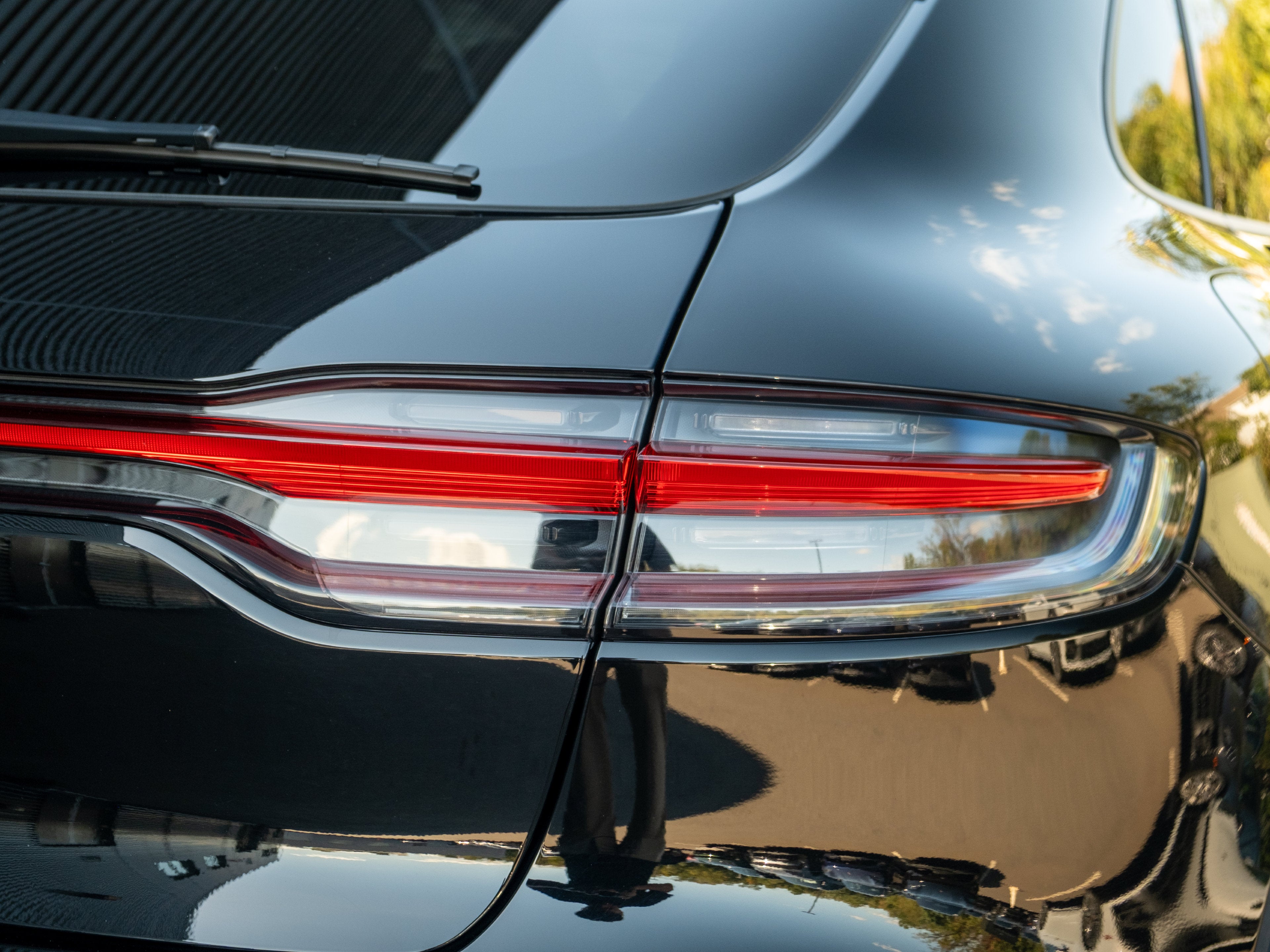 2024 Porsche Macan Base