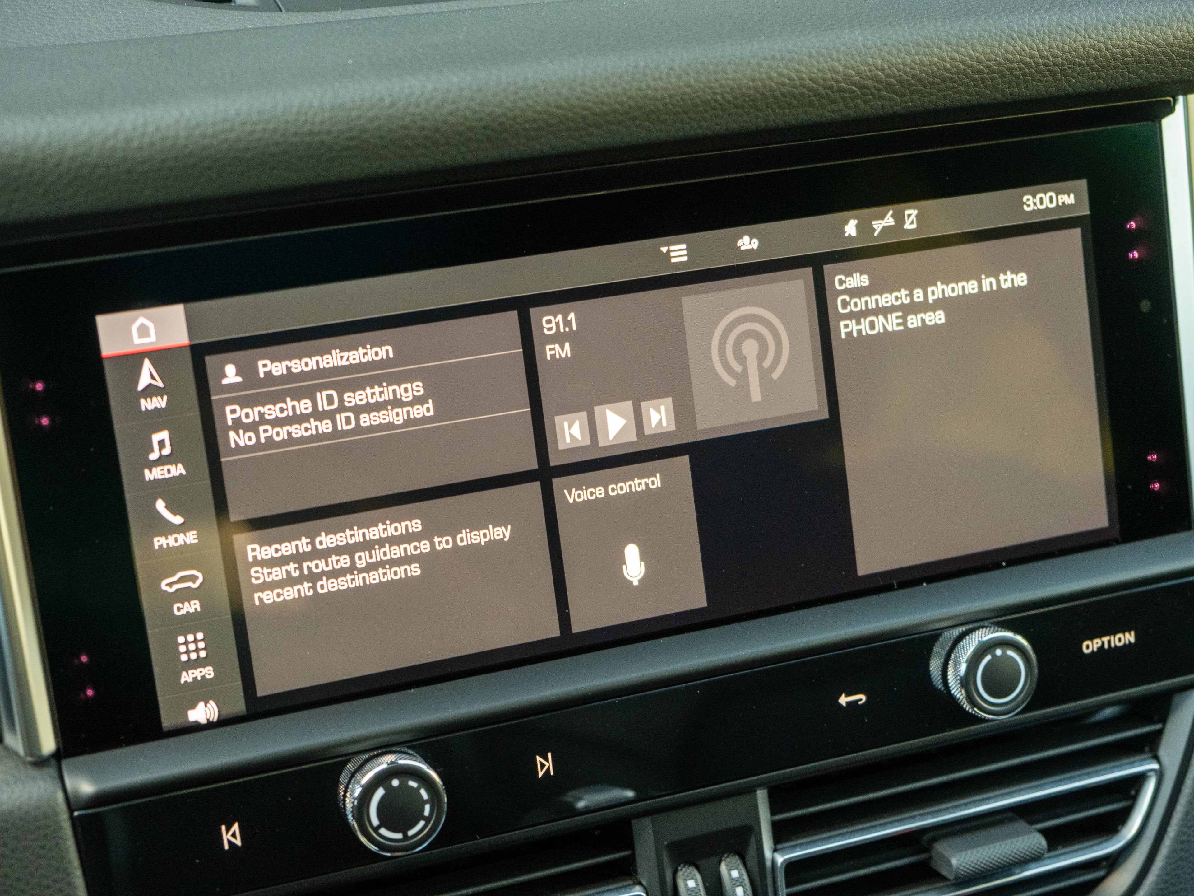 2024 Porsche Macan Base