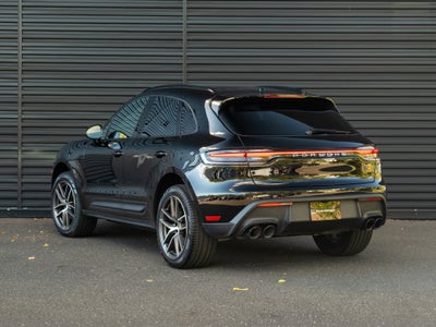2024 Porsche Macan Base