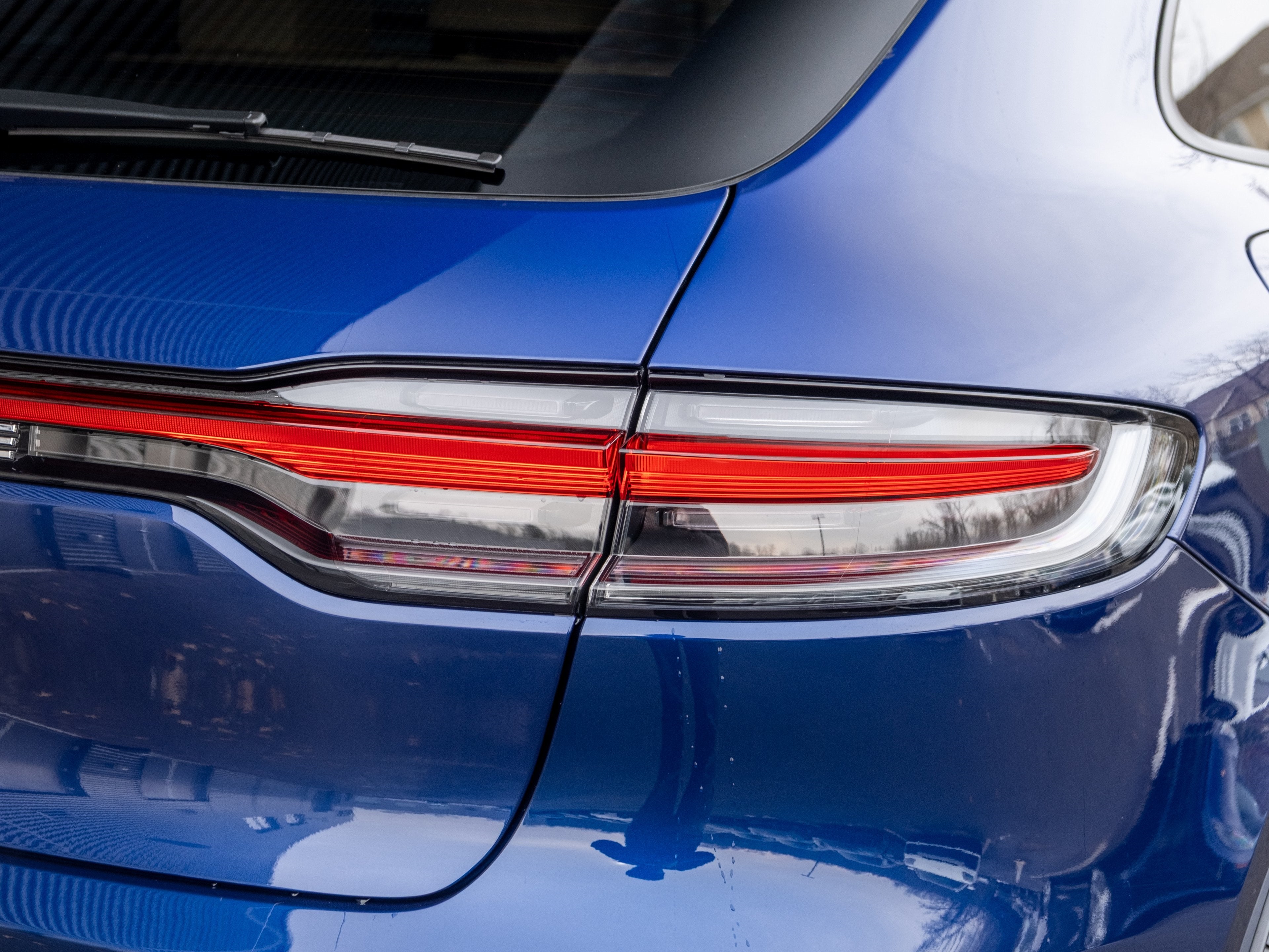 2026 Porsche Macan Base