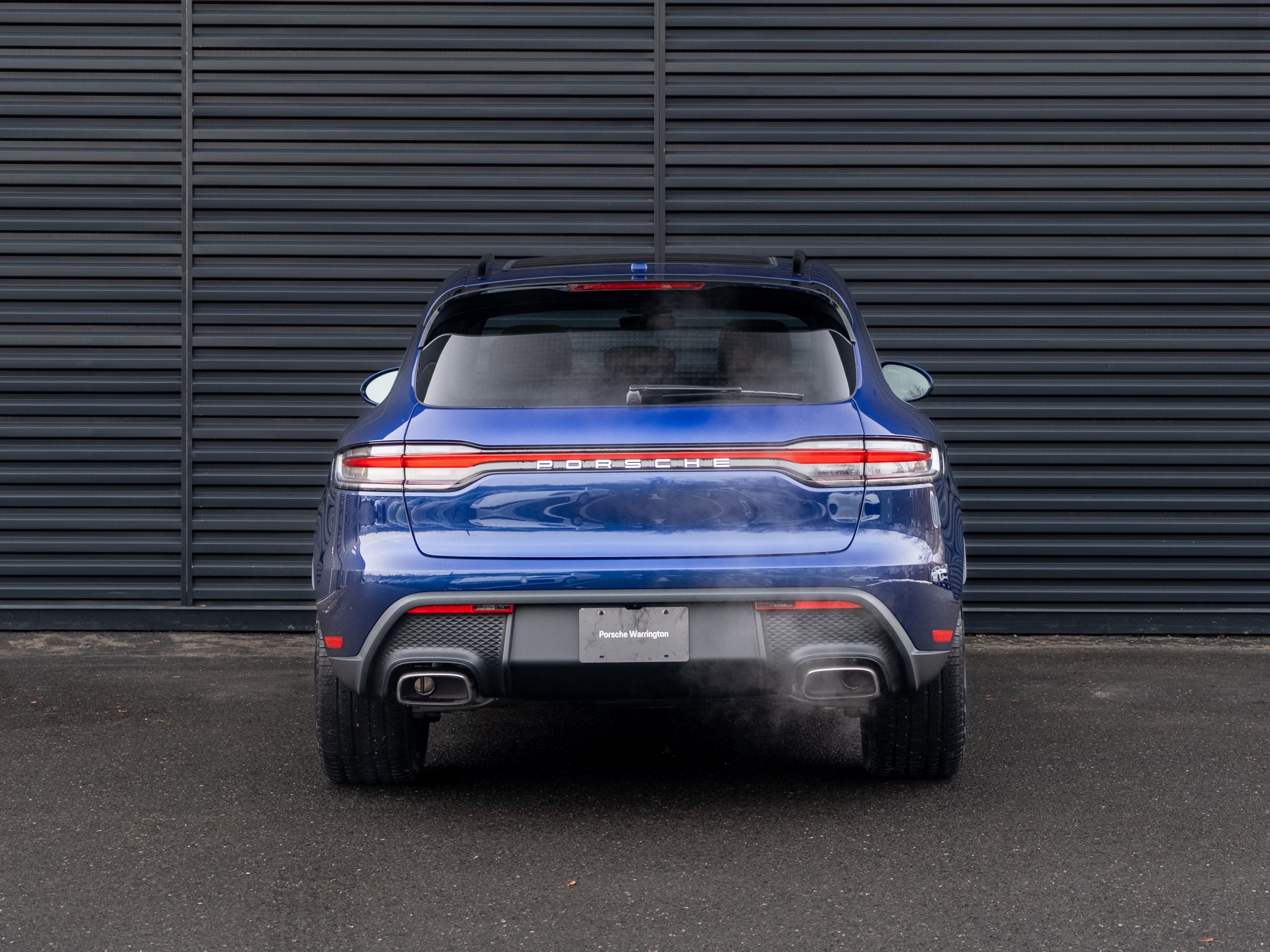 2026 Porsche Macan Base
