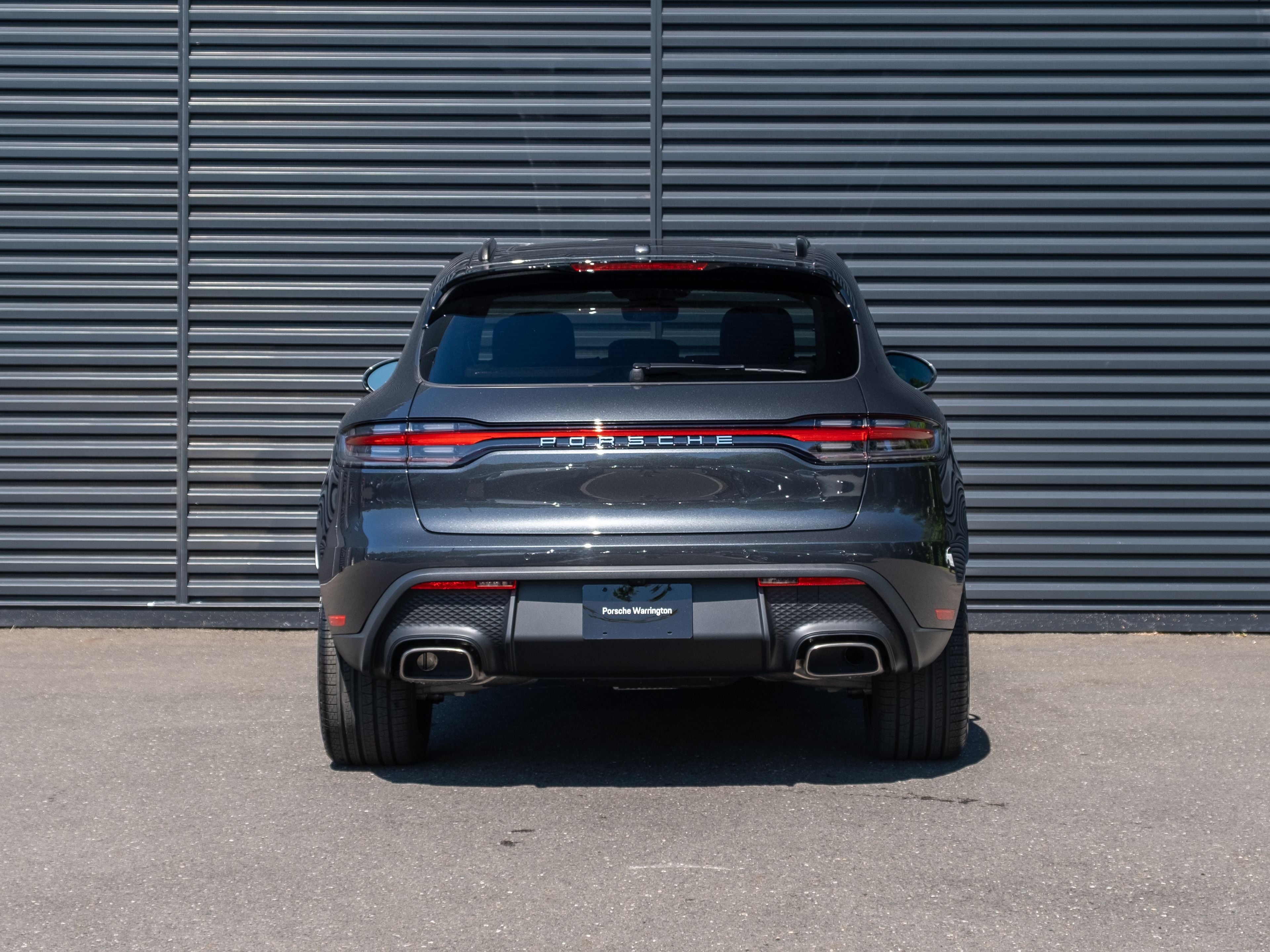 2026 Porsche Macan Base