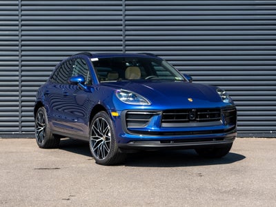 2026 Porsche Macan Base