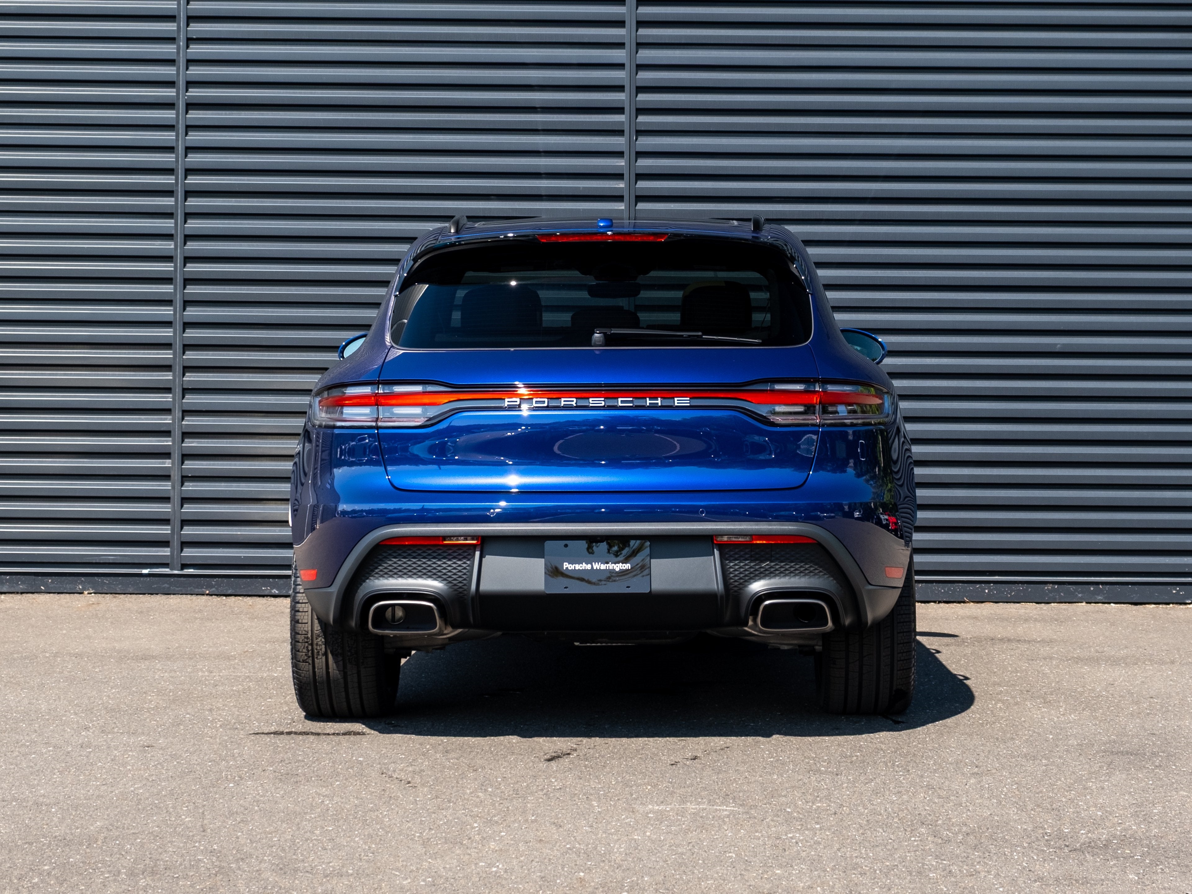 2026 Porsche Macan Base