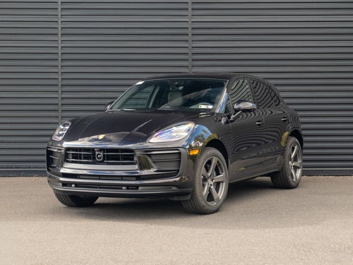 2026 Porsche Macan Base
