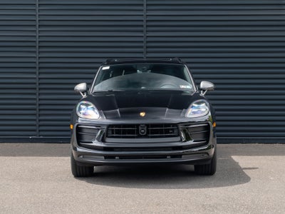2026 Porsche Macan T