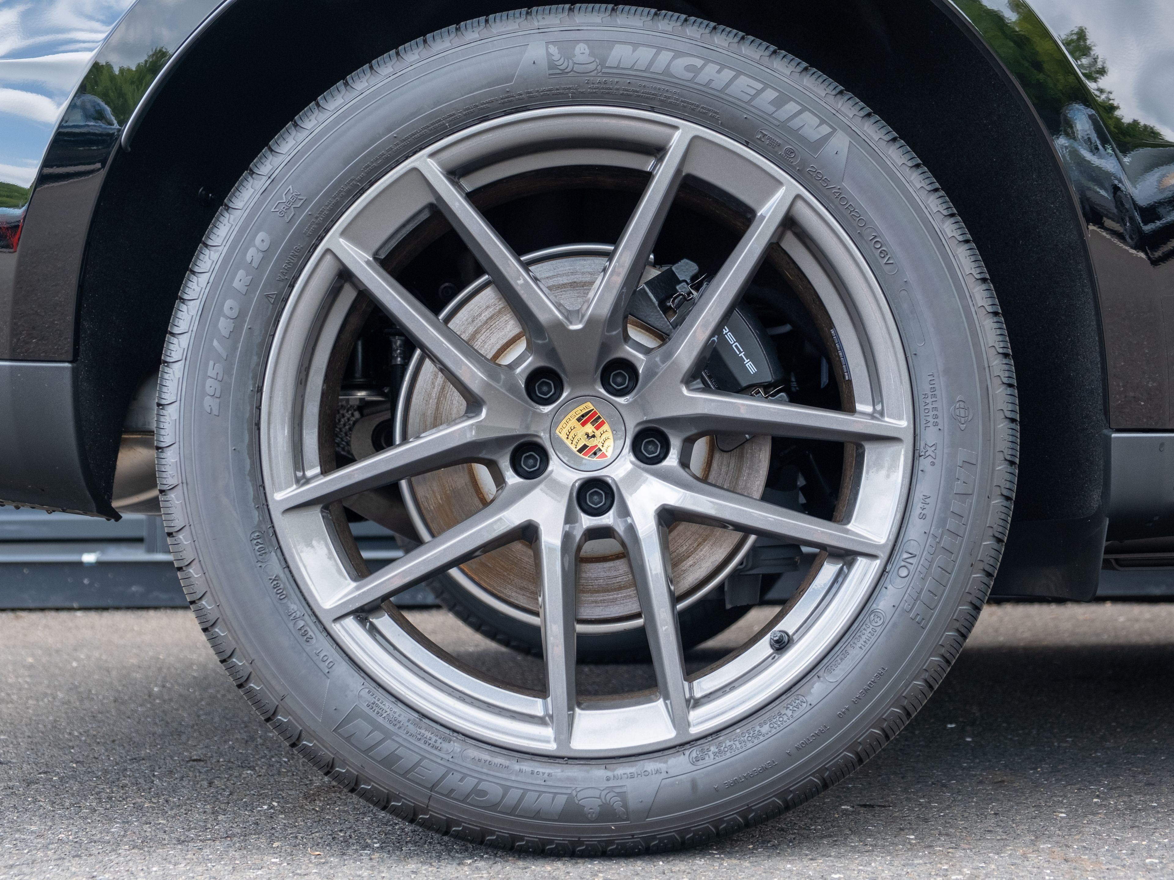 2026 Porsche Macan T