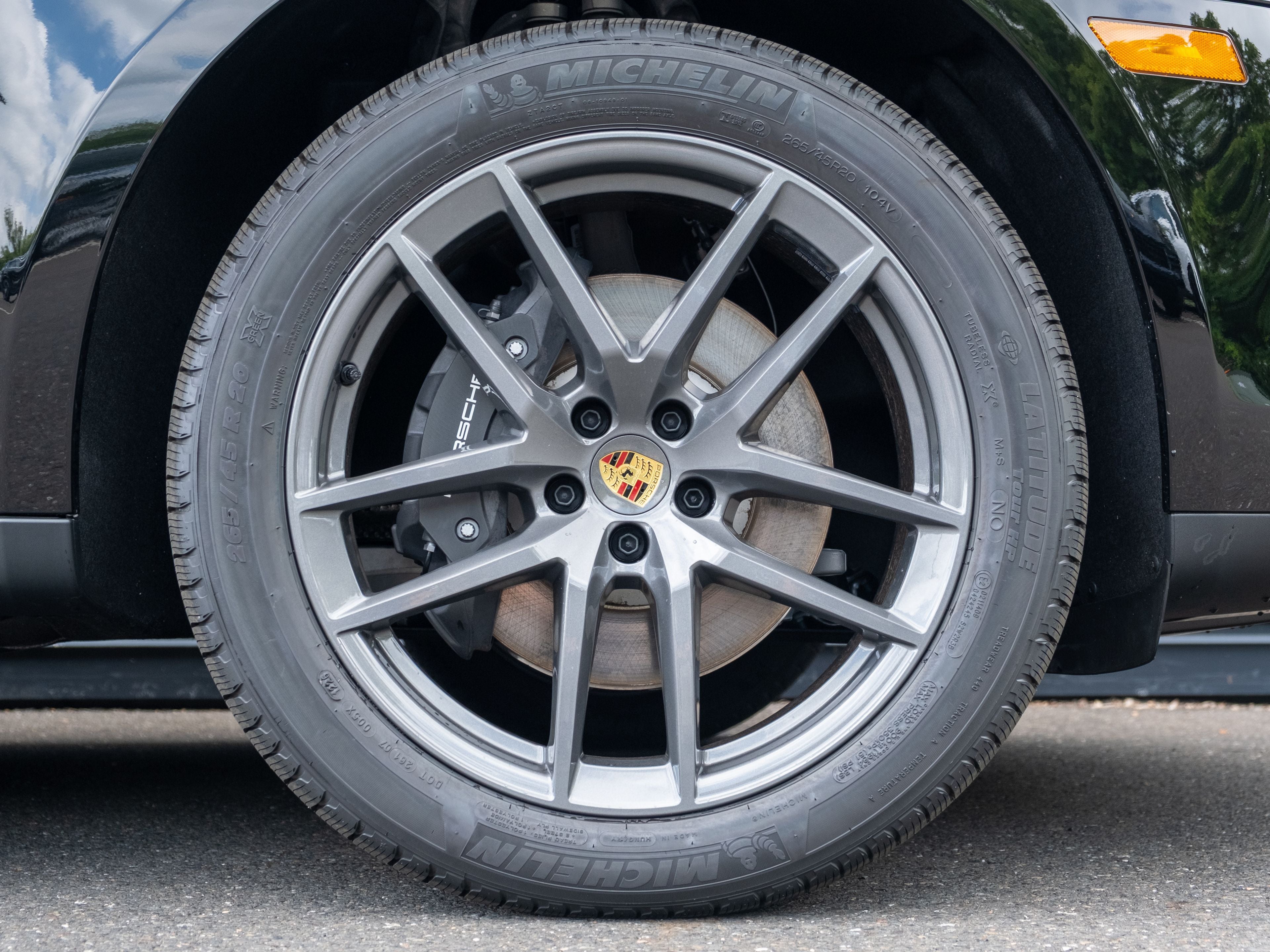 2026 Porsche Macan T