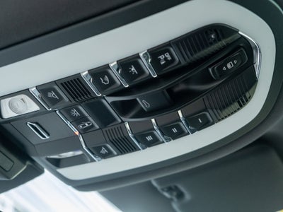 2026 Porsche Macan T