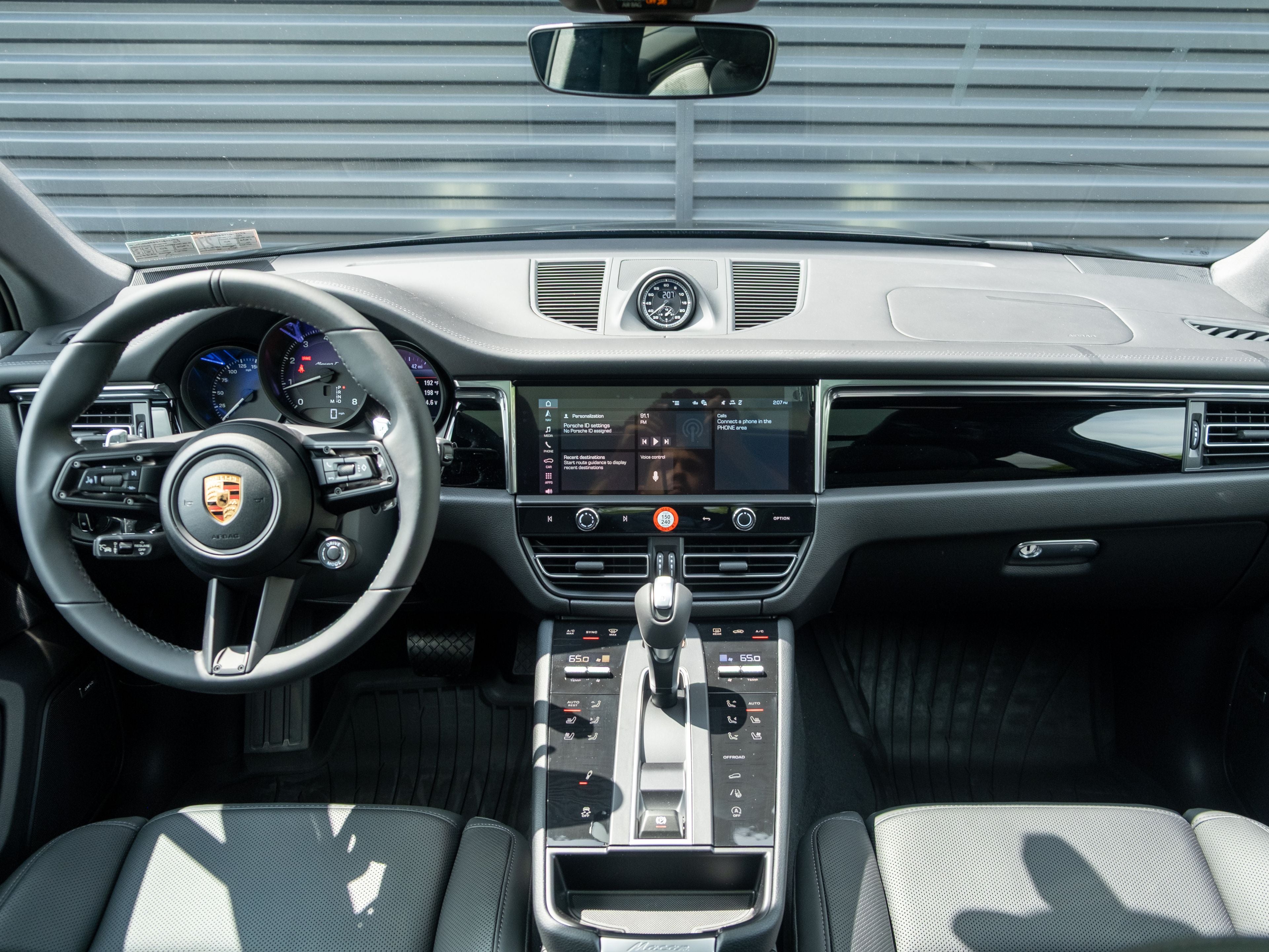 2026 Porsche Macan T