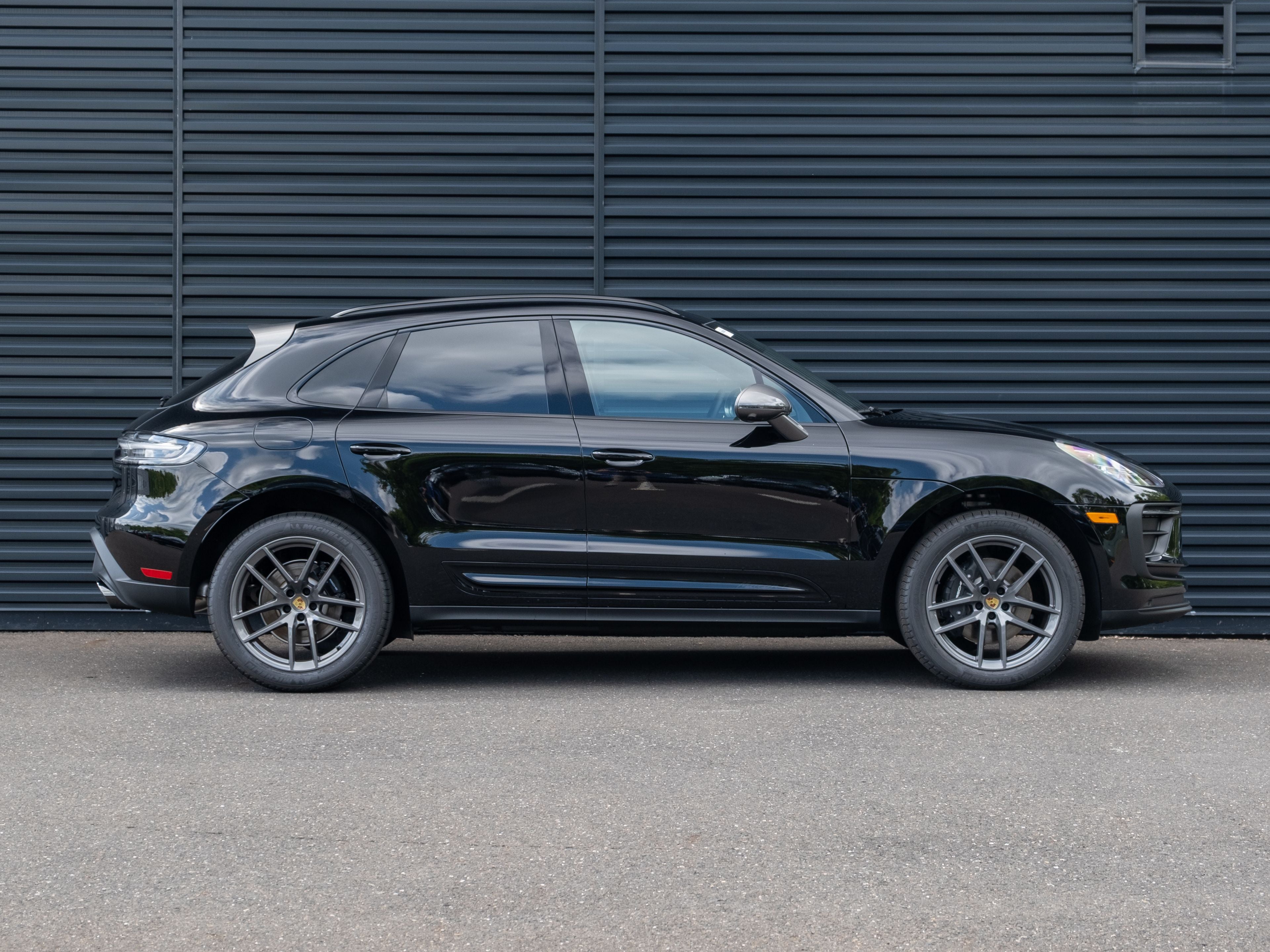 2026 Porsche Macan T