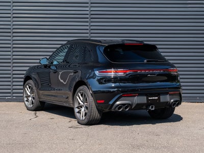 2025 Porsche Macan T