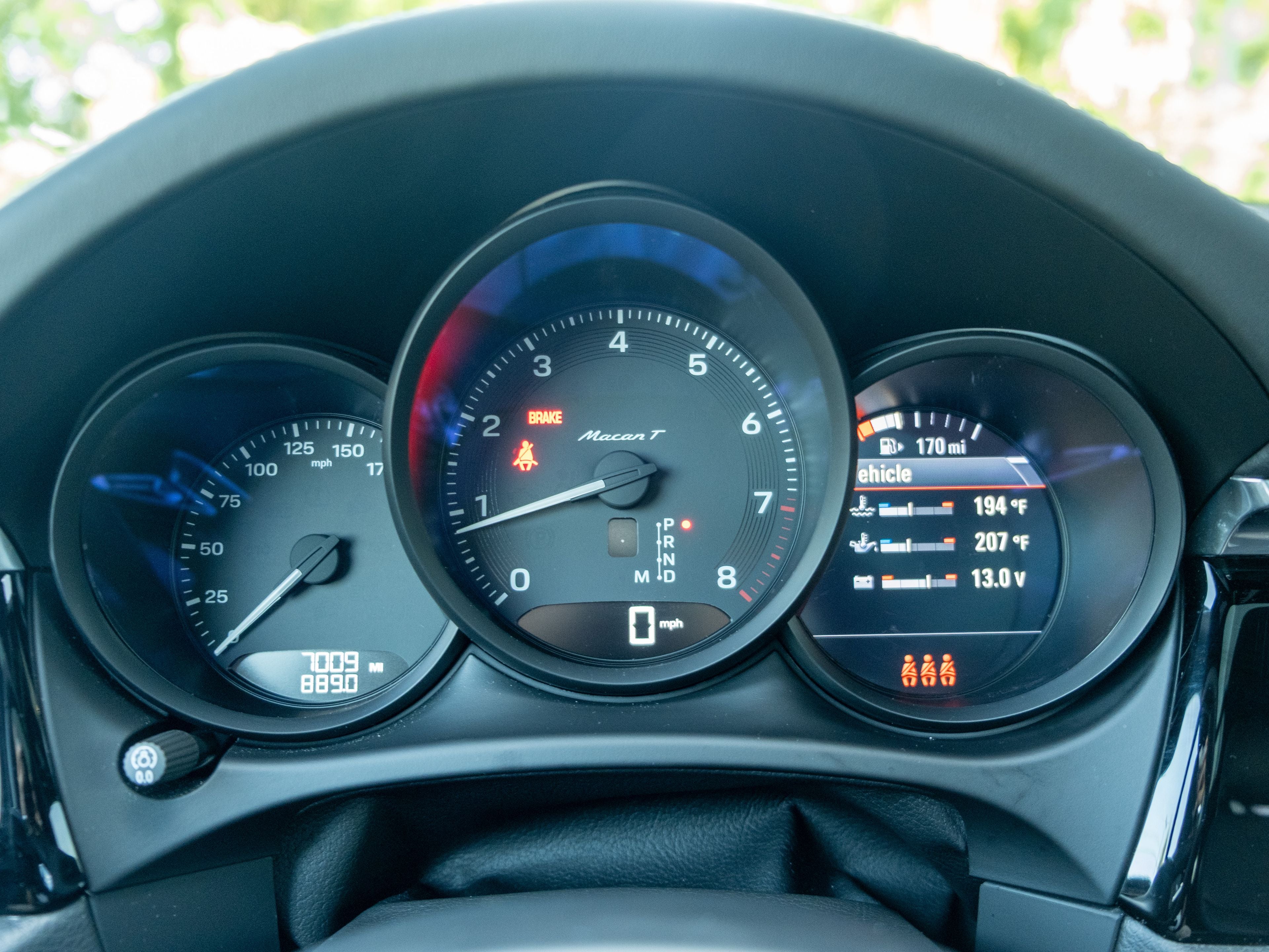 2025 Porsche Macan T