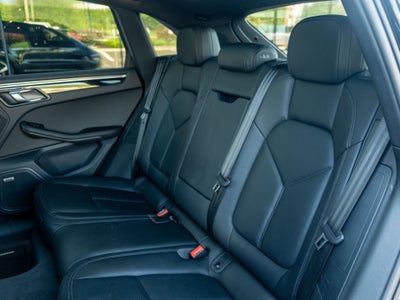 2025 Porsche Macan T