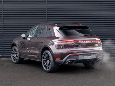 2026 Porsche Macan Base