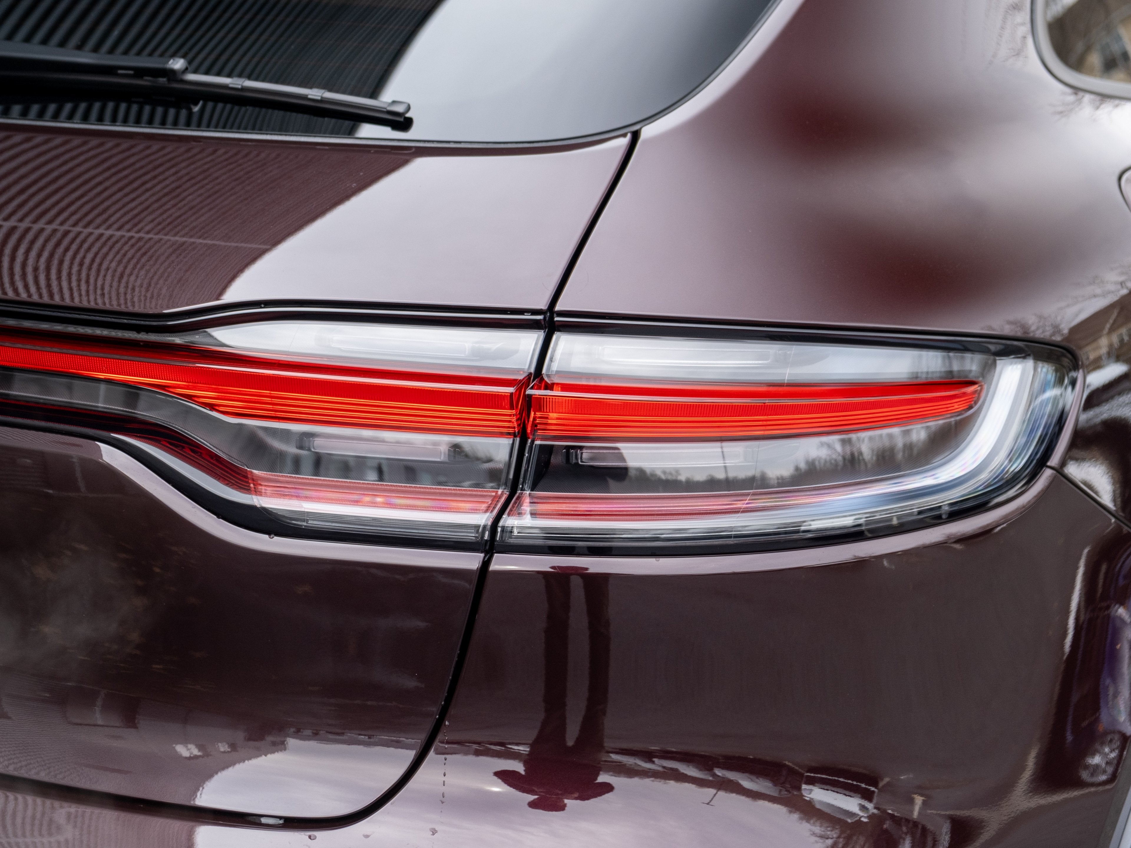 2026 Porsche Macan Base