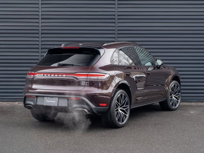 2026 Porsche Macan Base