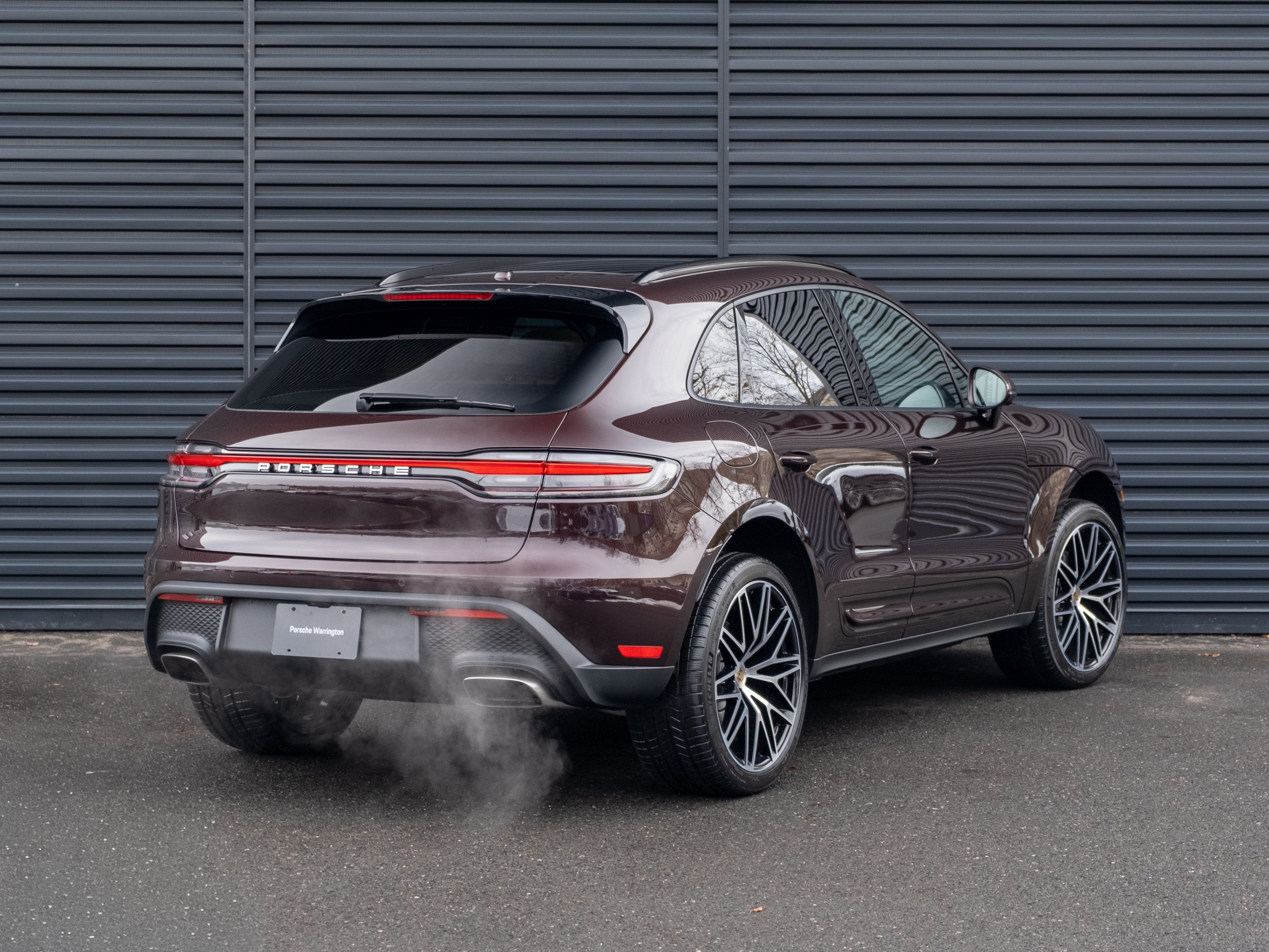2026 Porsche Macan Base