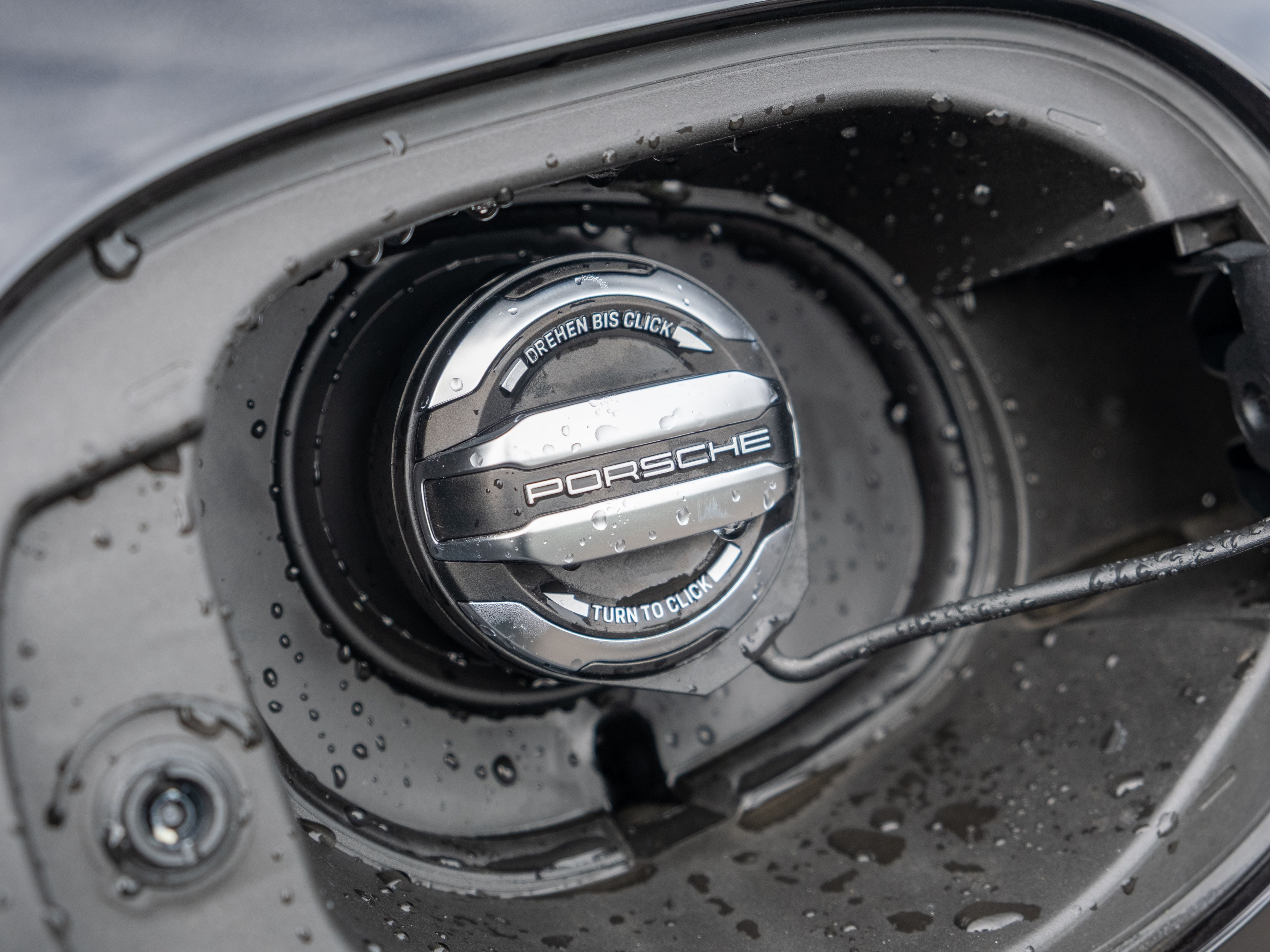2026 Porsche Macan Base