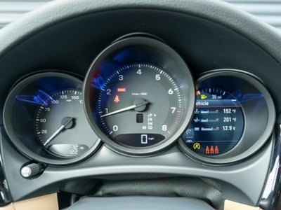 2026 Porsche Macan Base