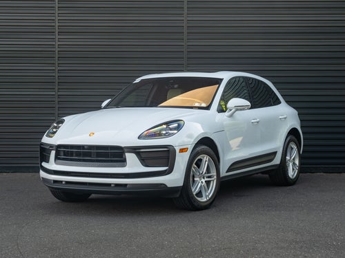 2022 Porsche Macan Base