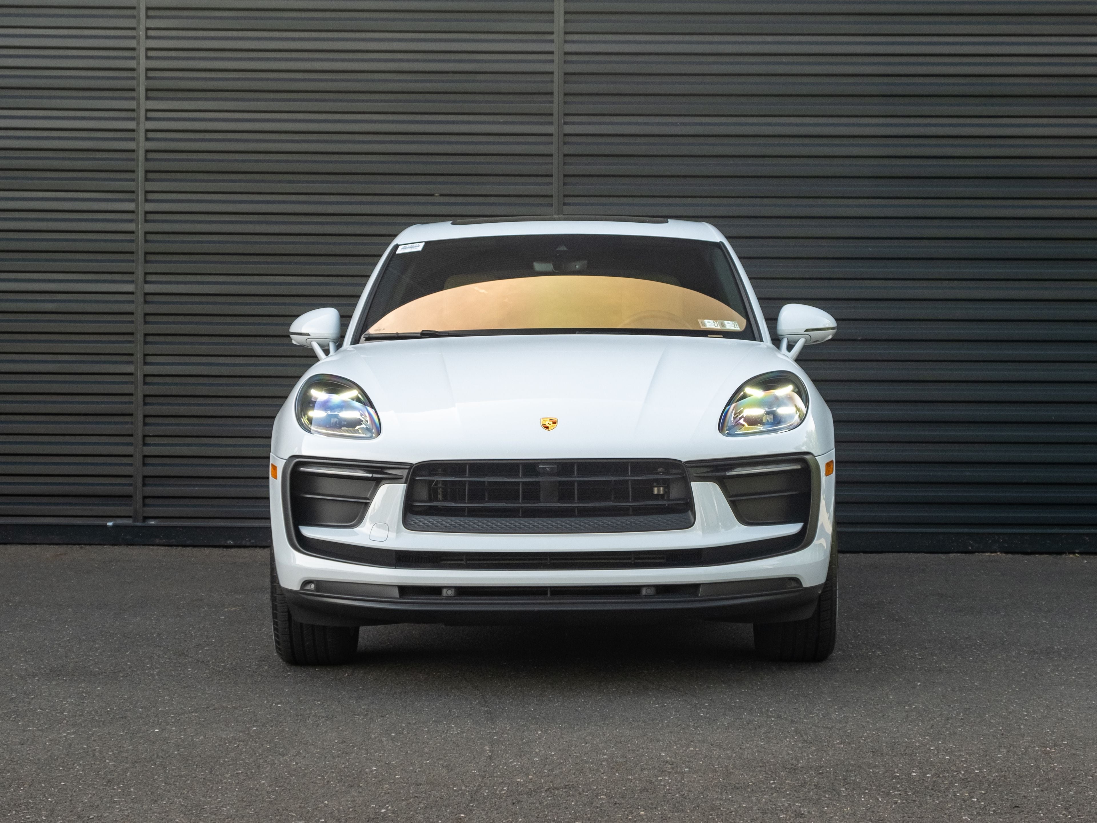 2022 Porsche Macan Base