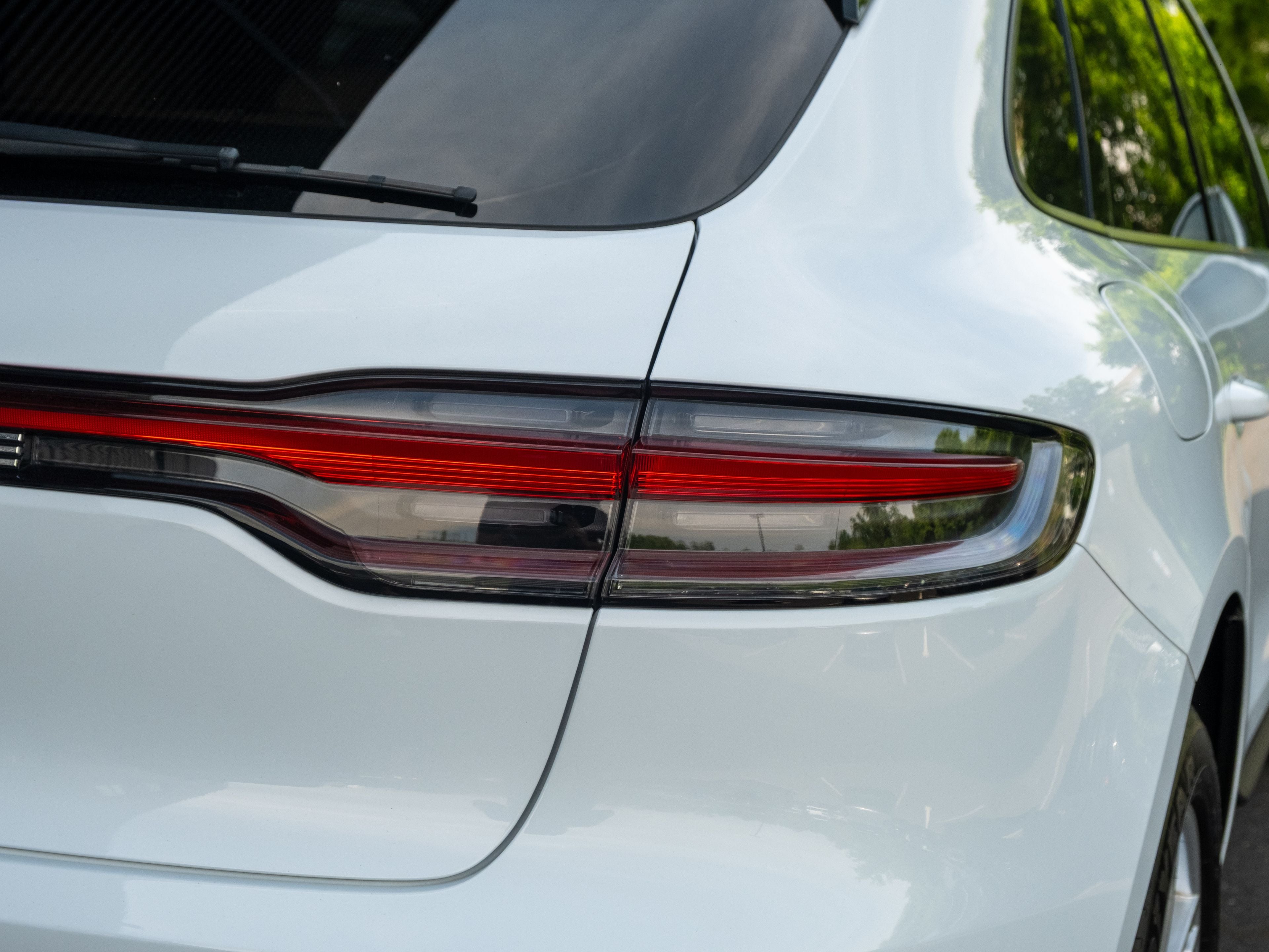 2022 Porsche Macan Base