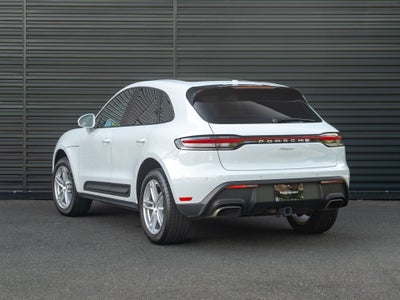 2022 Porsche Macan Base
