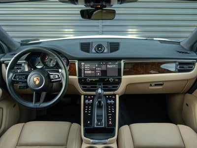 2022 Porsche Macan Base