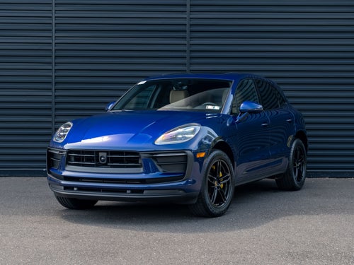 2023 Porsche Macan Base