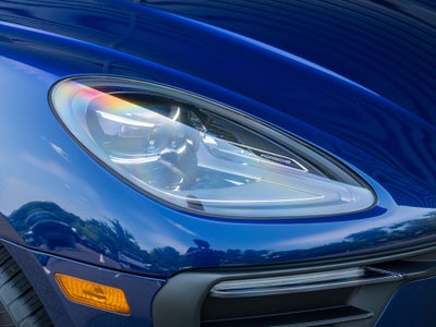 2023 Porsche Macan Base