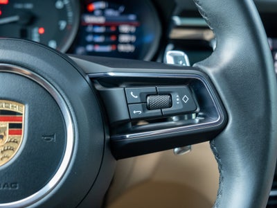 2023 Porsche Macan Base