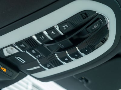 2023 Porsche Macan T