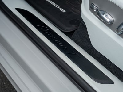 2023 Porsche Macan T