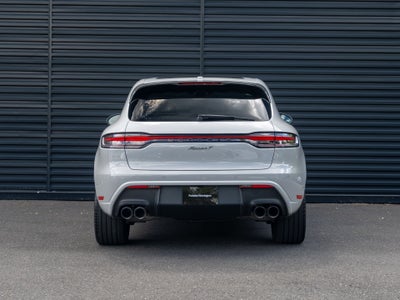 2023 Porsche Macan T