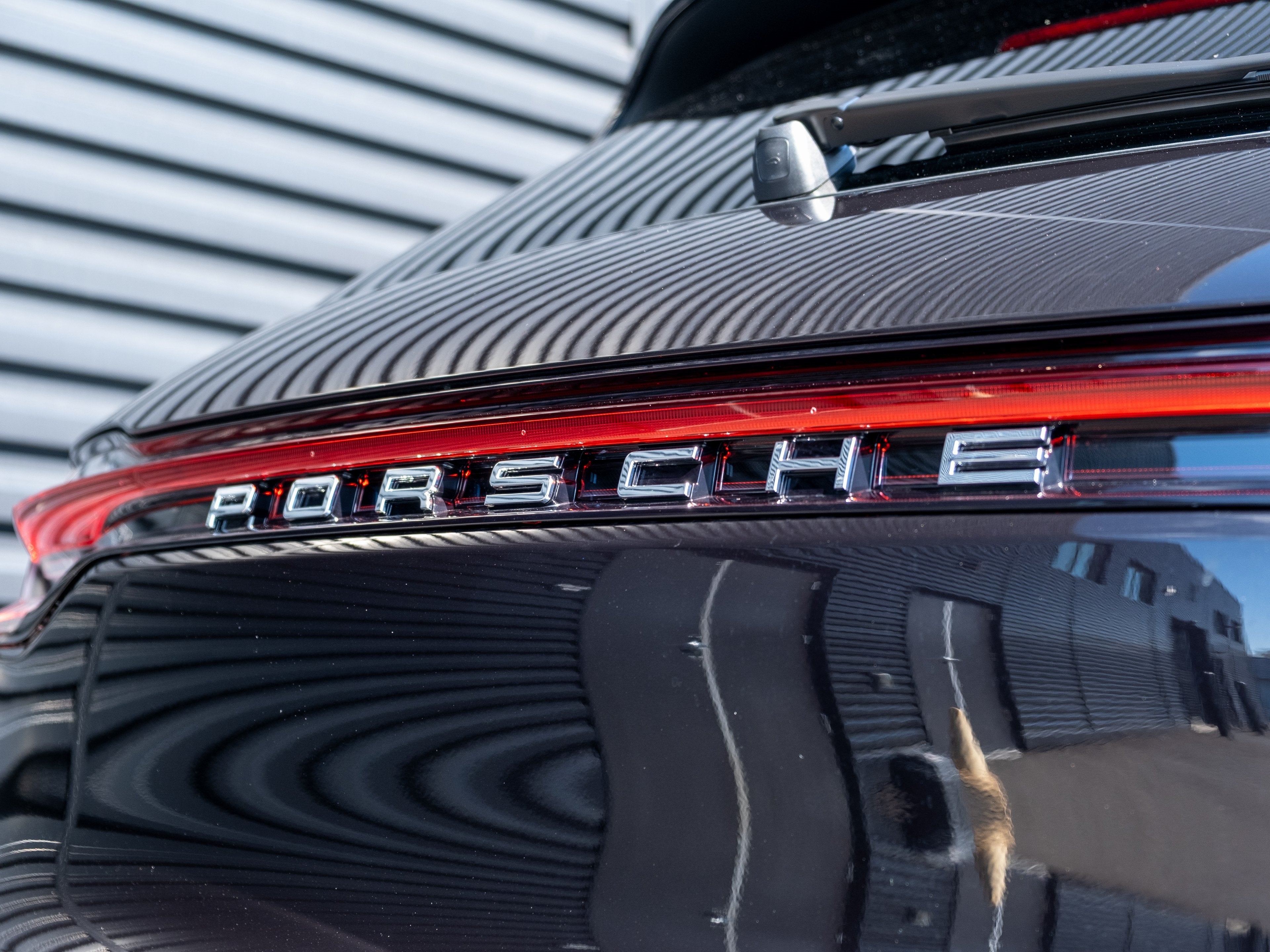 2026 Porsche Macan Base