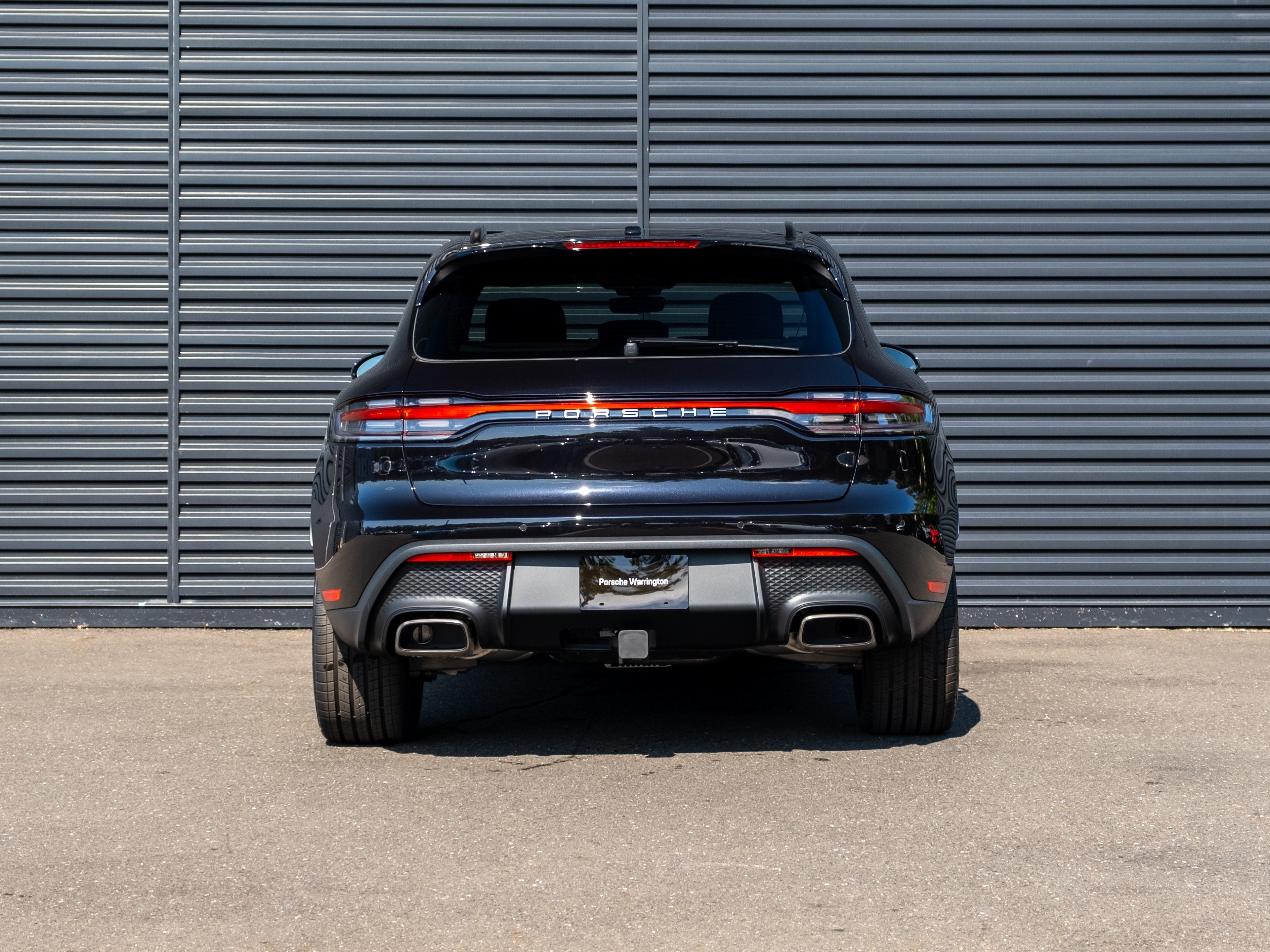 2026 Porsche Macan Base
