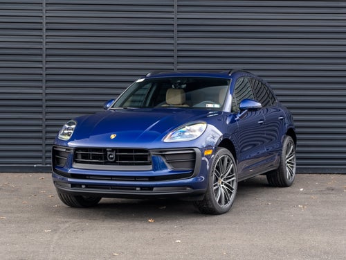 2026 Porsche Macan Base