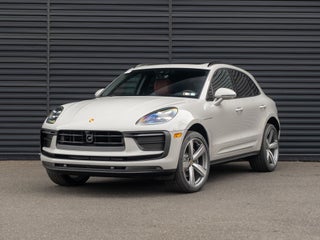 2026 Porsche Macan Base