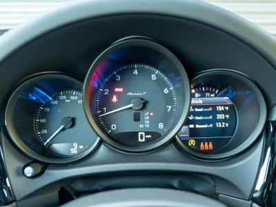 2026 Porsche Macan T