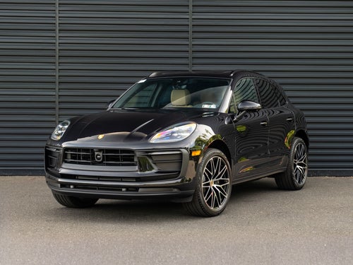 2026 Porsche Macan Base