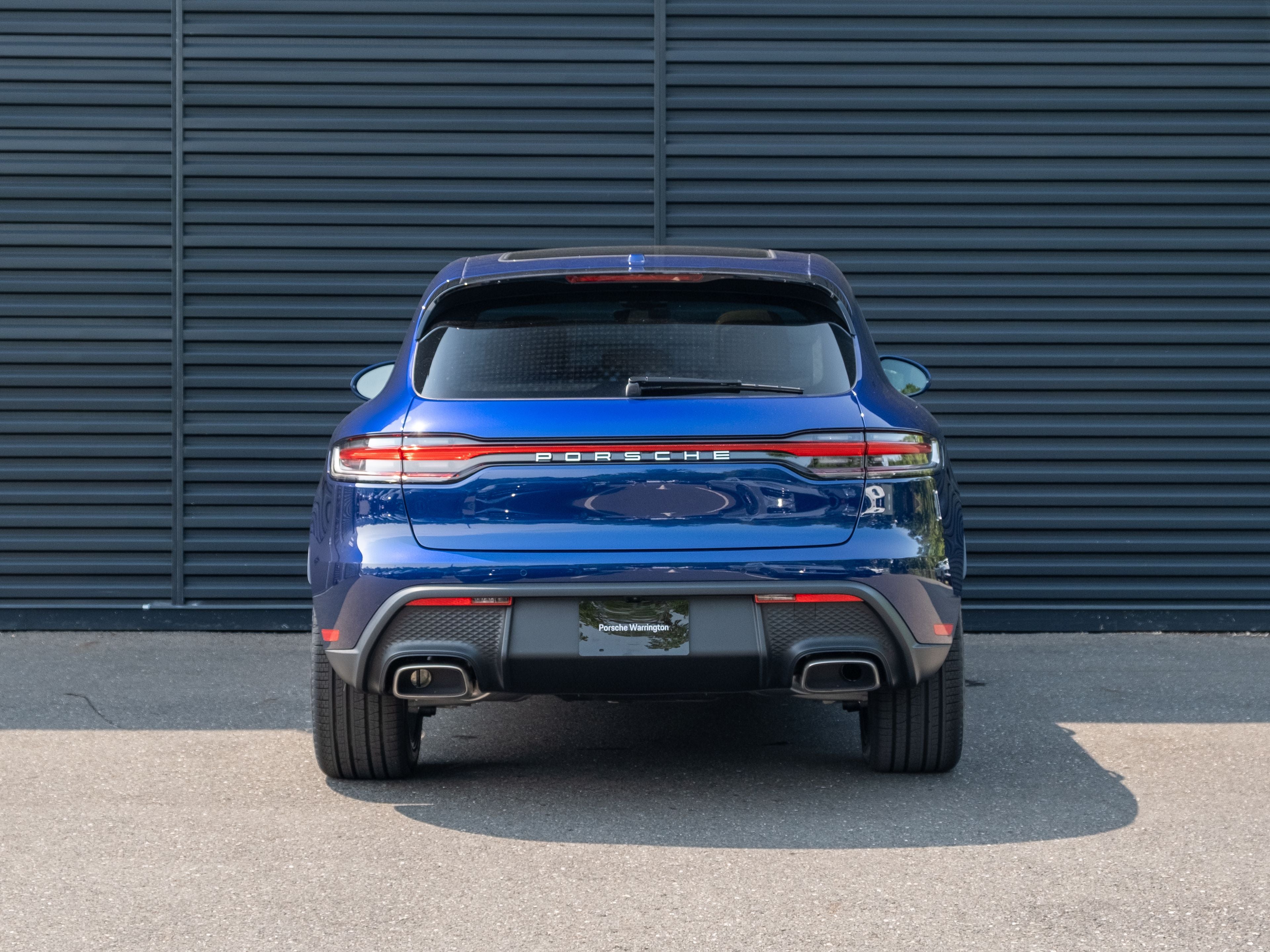 2026 Porsche Macan Base
